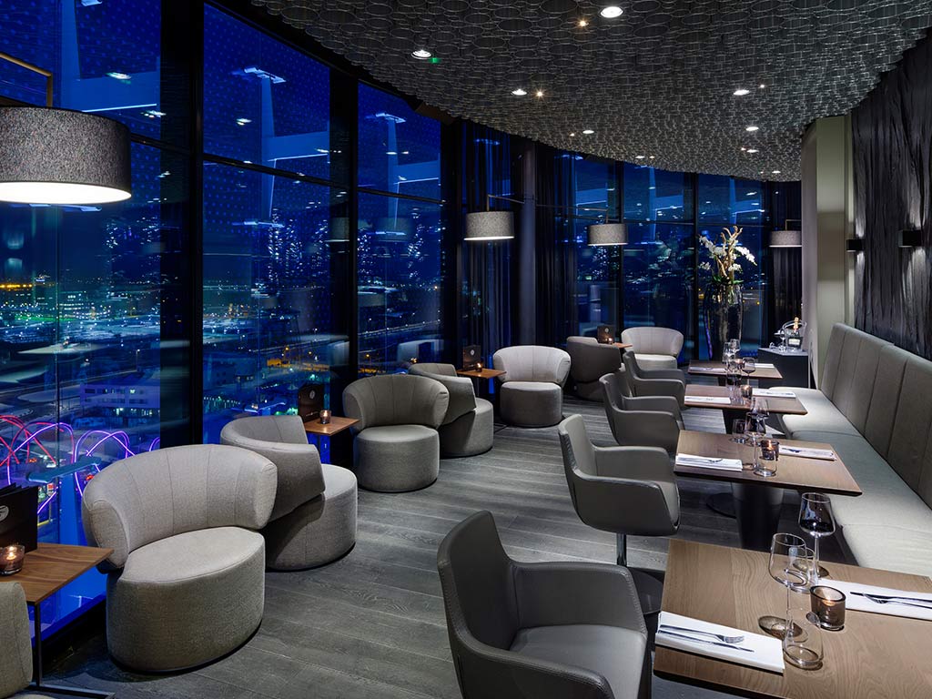 SKY Bar&Lounge Pi in Amsterdam Fletcher Hotel Amsterdam